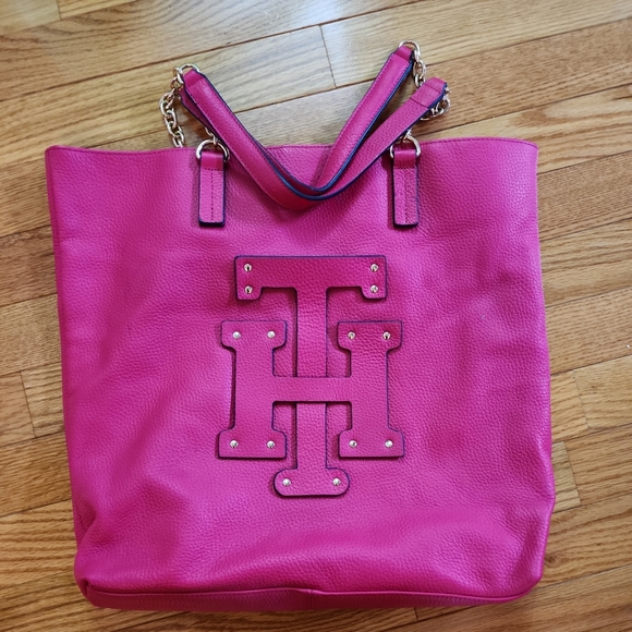Tommy Hilfiger Bags Tommy Hilfiger Th Logo Leather Tote Bag Poshmark